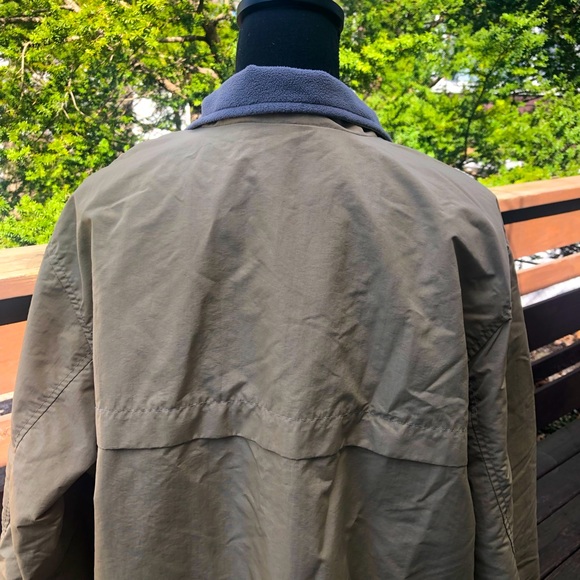 Eddie Bauer Fleece Lined Lightweight Jacket / Coat - Picture 11 of 16